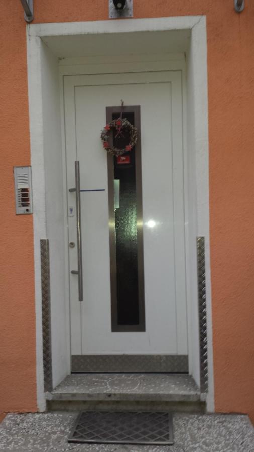 Stay In Aux: Central 2-Room Apartment with 24/7 Check-In Augsburg Exterior photo
